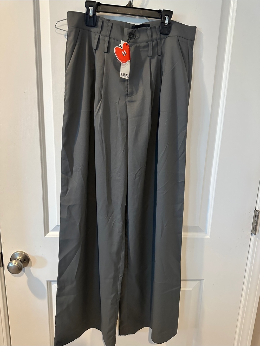 Cider Wide-Leg Dress Pants in Gray